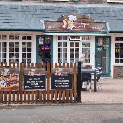 Vladis Pizza